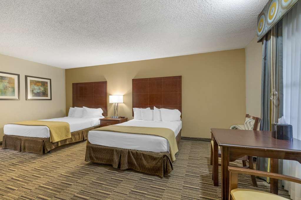 Best Western Sunday House Inn Кървил Стая снимка