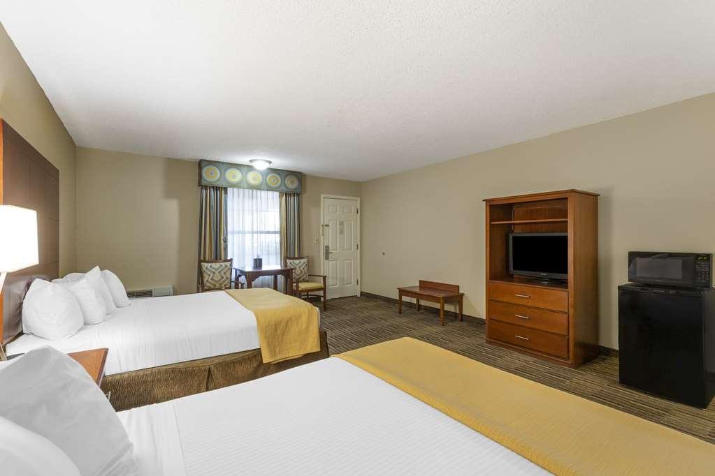 Best Western Sunday House Inn Кървил Стая снимка