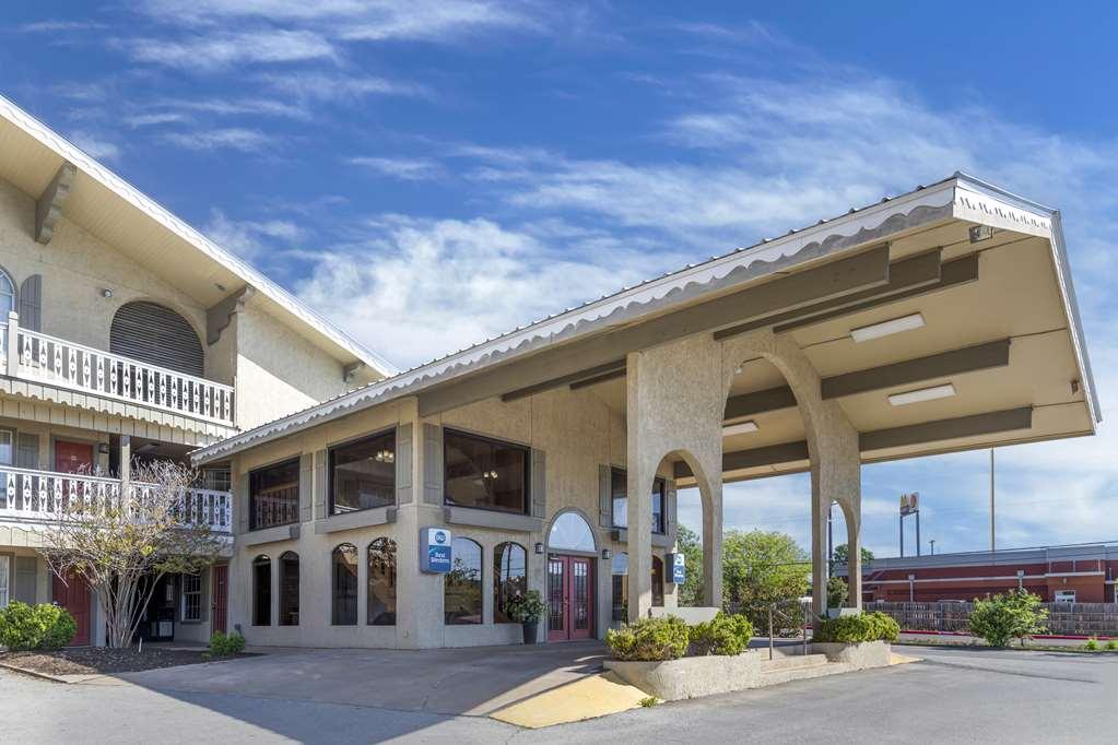 Best Western Sunday House Inn Кървил Екстериор снимка