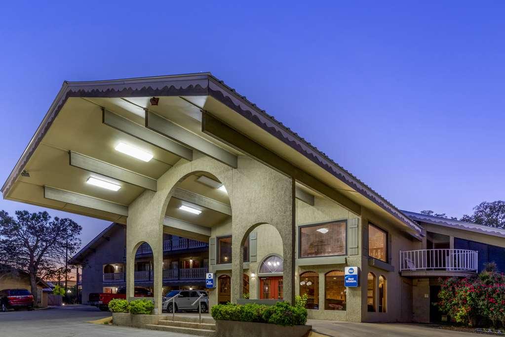 Best Western Sunday House Inn Кървил Екстериор снимка