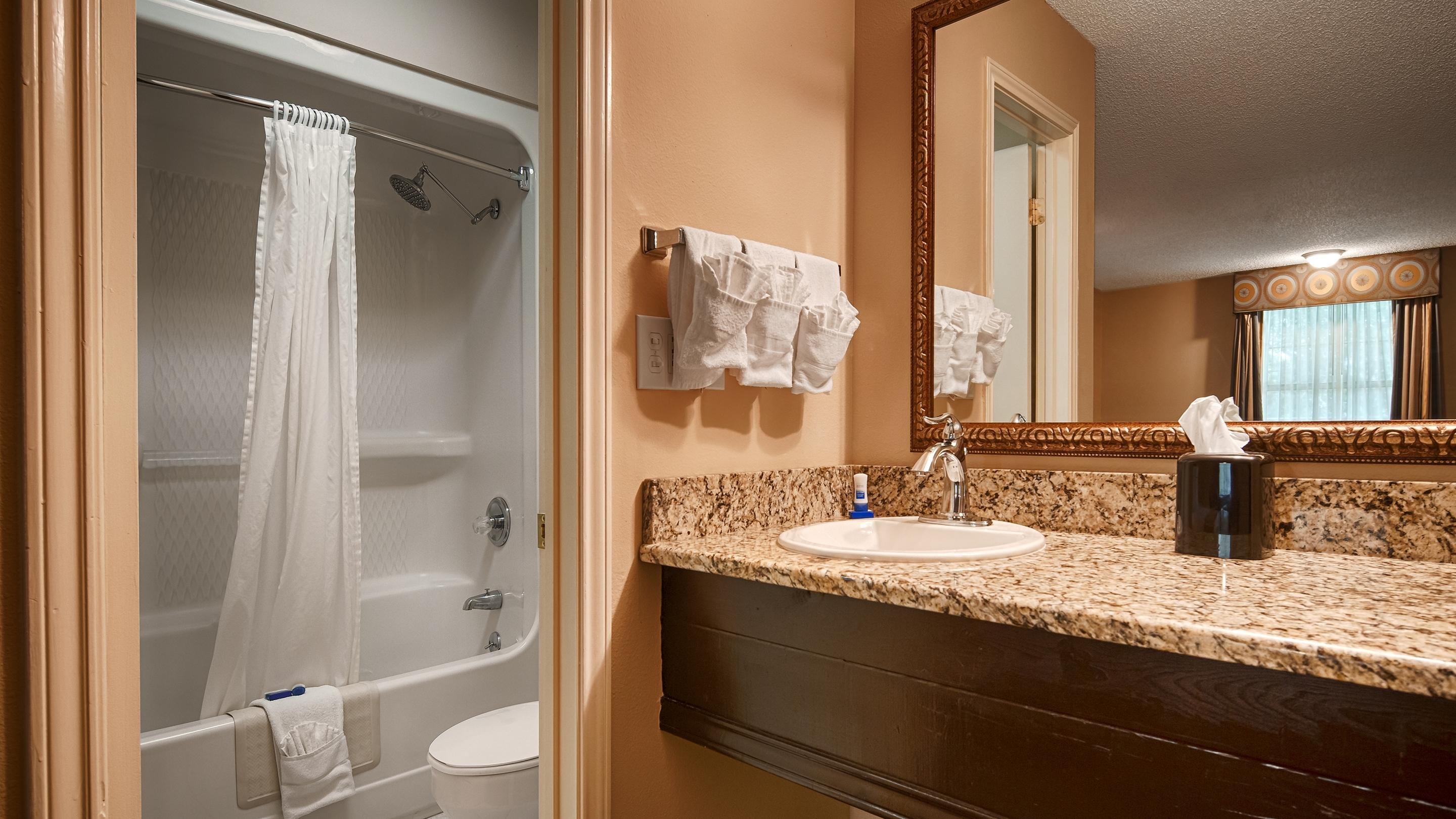 Best Western Sunday House Inn Кървил Екстериор снимка
