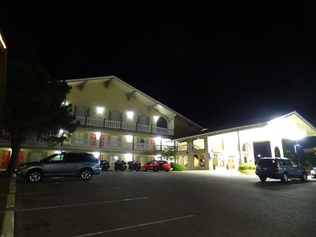 Best Western Sunday House Inn Кървил Екстериор снимка